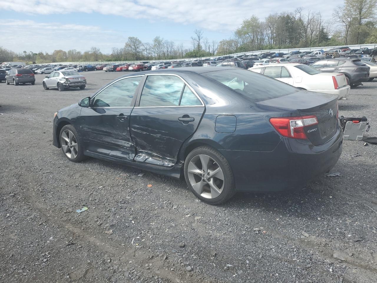 4T1BF1FK5EU443696 2014 Toyota Camry L