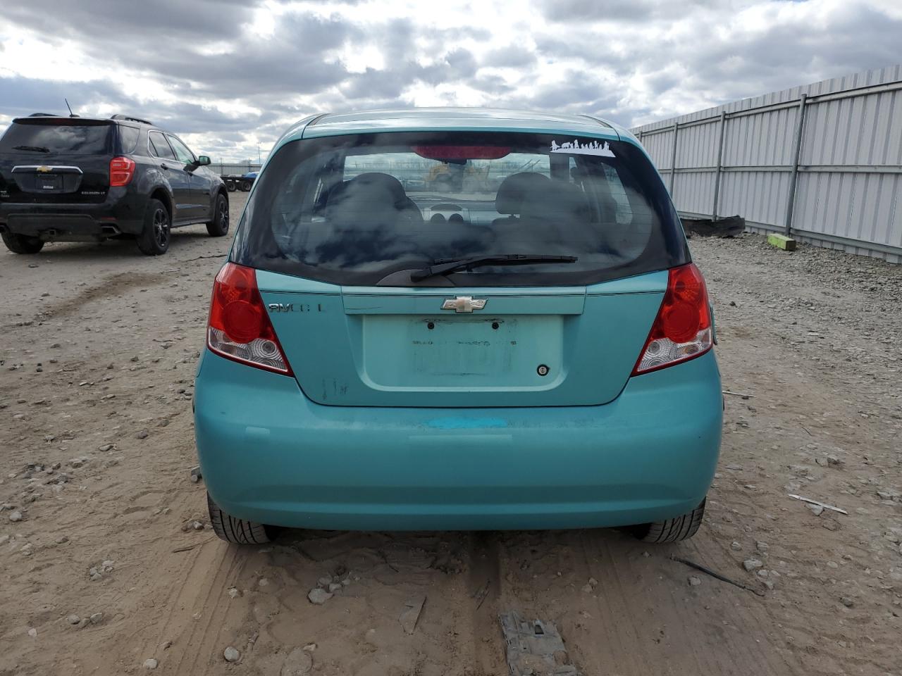 KL1TD62645B292437 2005 Chevrolet Aveo Base