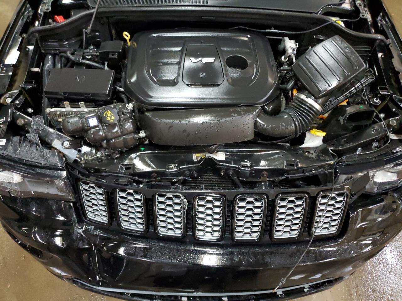 1C4RJFAG3HC886103 2017 Jeep Grand Cherokee Laredo