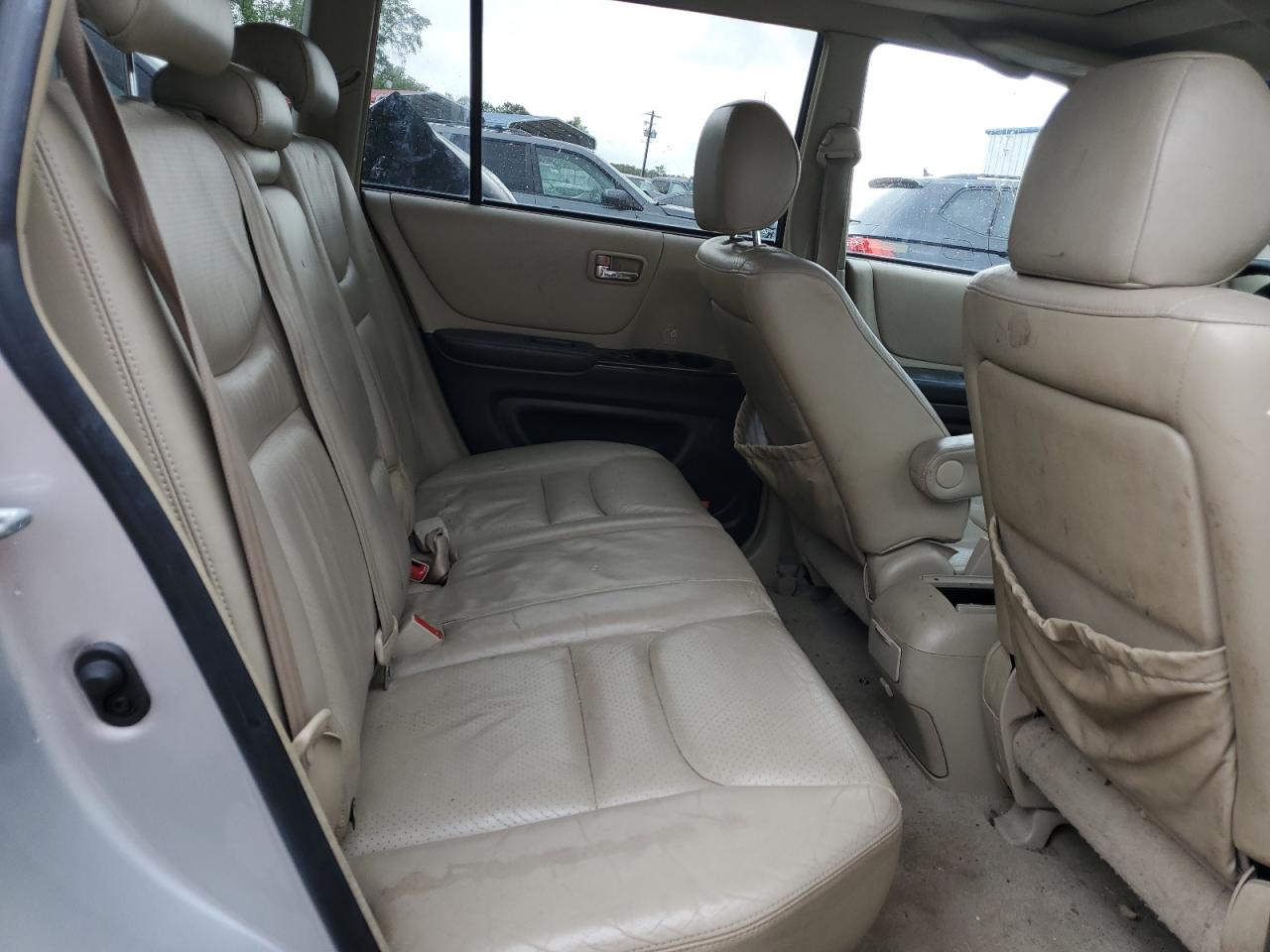 JTEGF21A920055707 2002 Toyota Highlander Limited