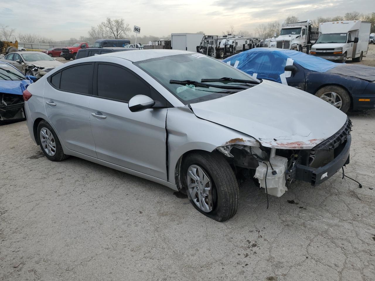 2017 Hyundai Elantra Se vin: 5NPD74LF4HH127191