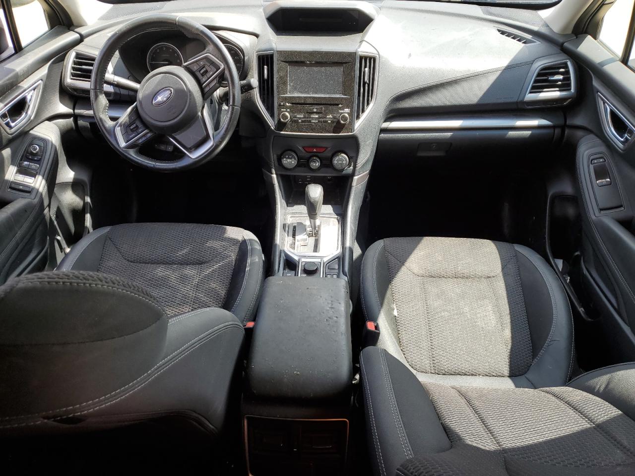 JF2SKAEC3KH478768 2019 Subaru Forester Premium