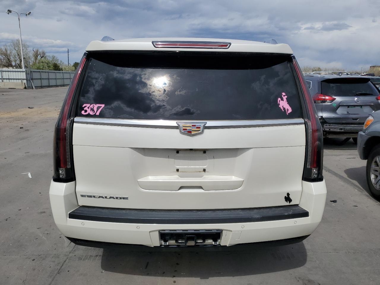 1GYS4MKJ1FR612569 2015 Cadillac Escalade Luxury