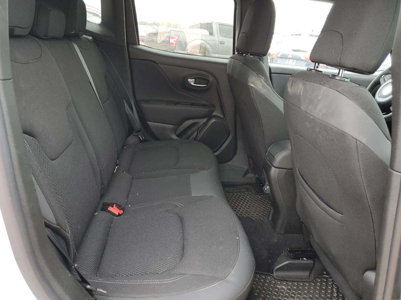 ZACNJDE16NPN85340 2022 Jeep Renegade Altitude