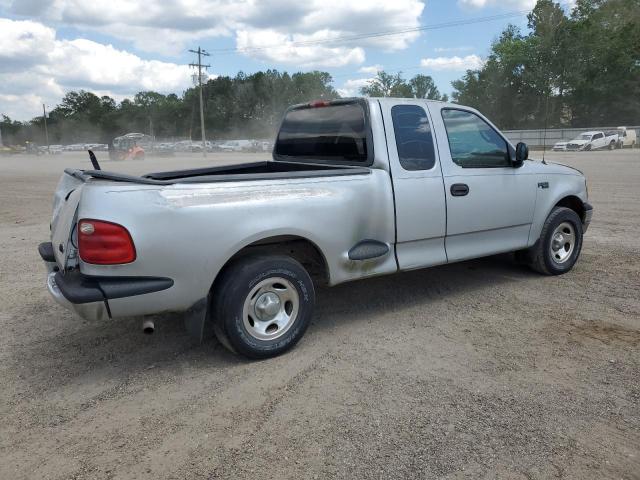 2002 Ford F150 VIN: 2FTRX07262CA17374 Lot: 52202884