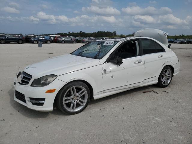 VIN WDDGF4HB0EA934063 2014 Mercedes-Benz C-Class, 250 no.1