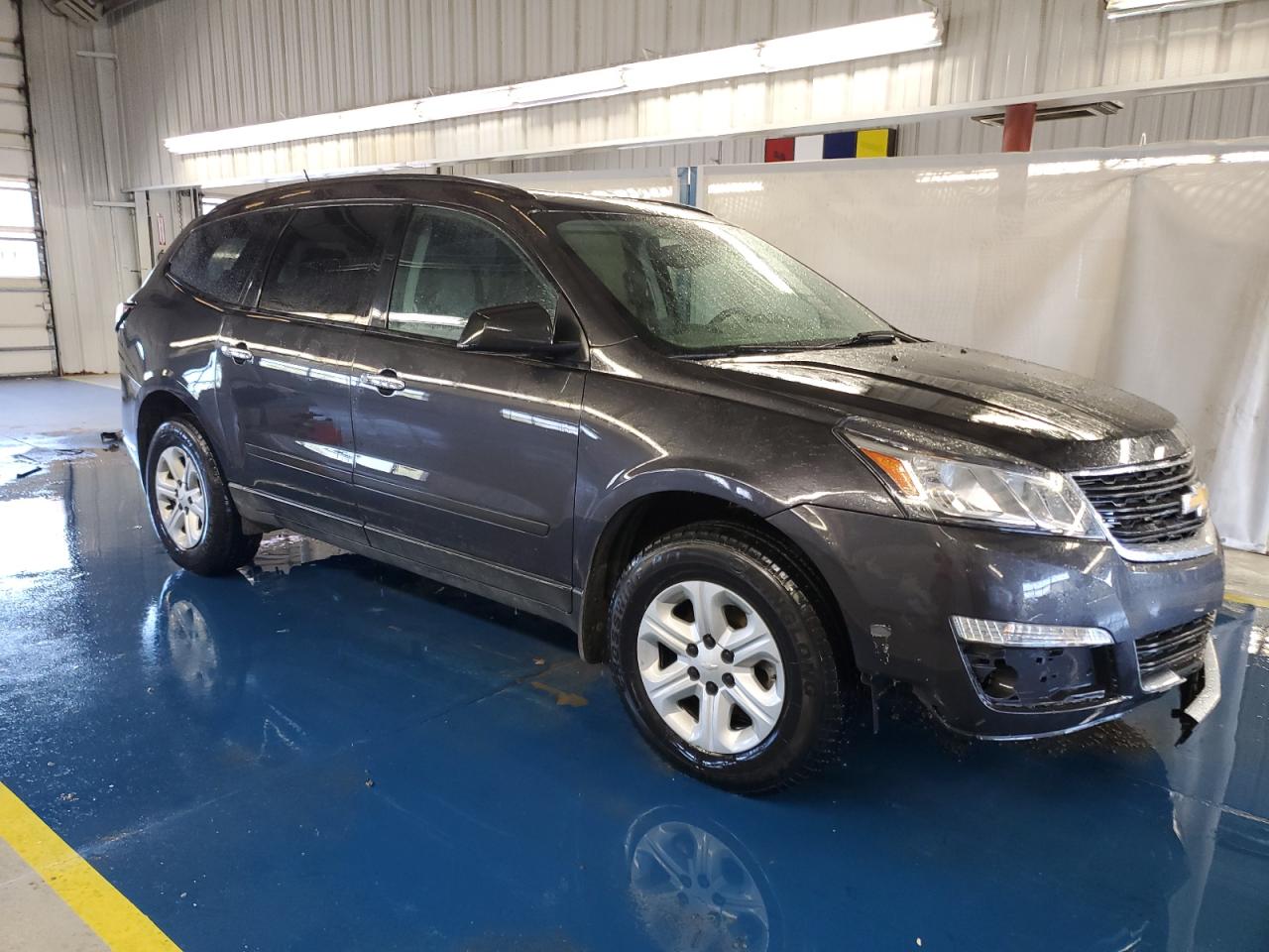 1GNKVFKD9GJ237966 2016 Chevrolet Traverse Ls