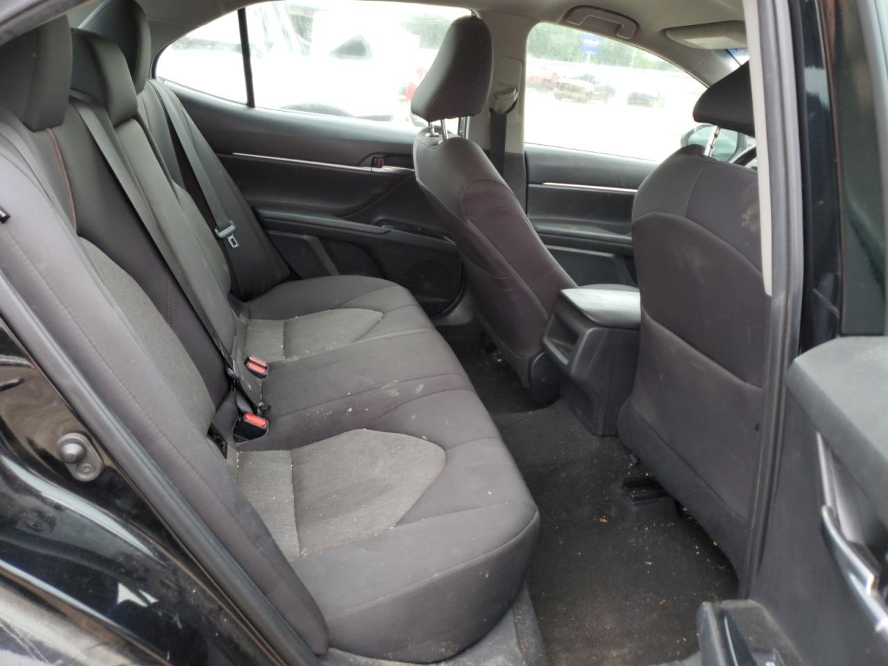 4T1C11AK2LU935352 2020 Toyota Camry Le