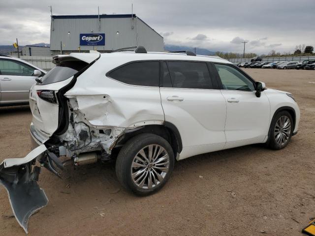 5TDFZRBH4MS117168 Toyota Highlander  3