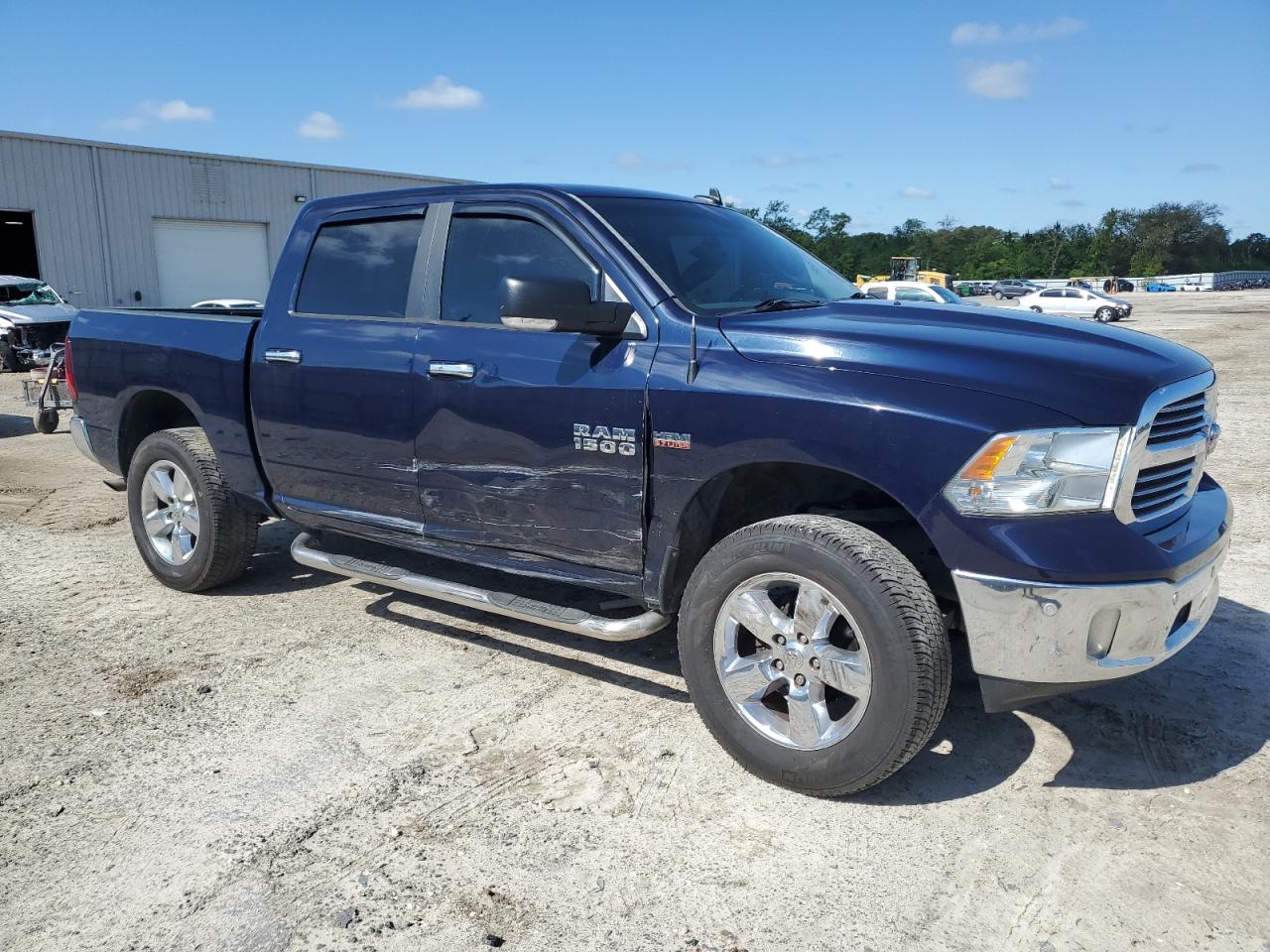 3C6RR6LT0GG288217 2016 Ram 1500 Slt