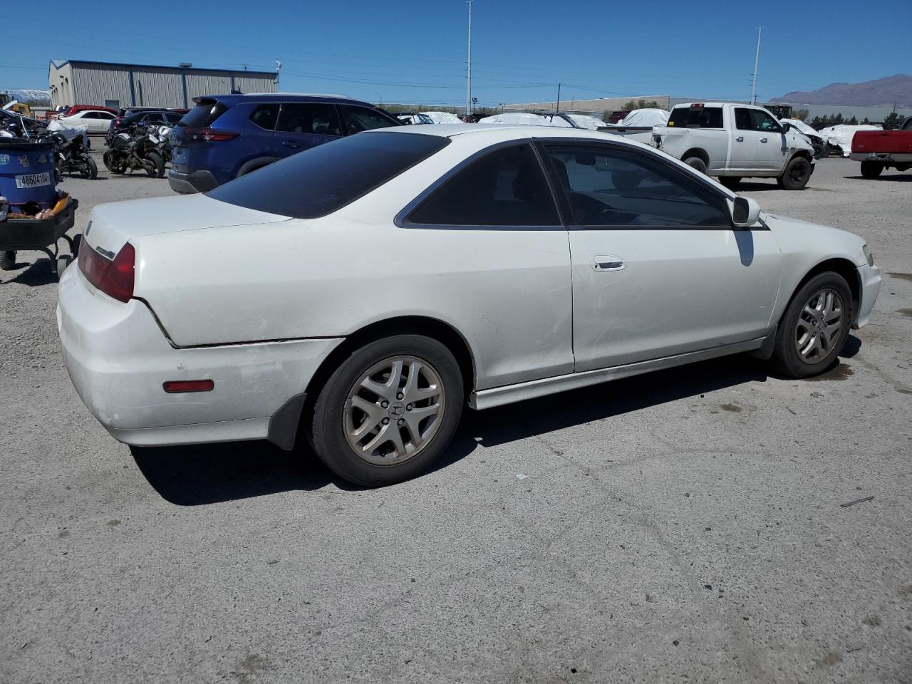 1HGCG22572A035758 2002 Honda Accord Ex