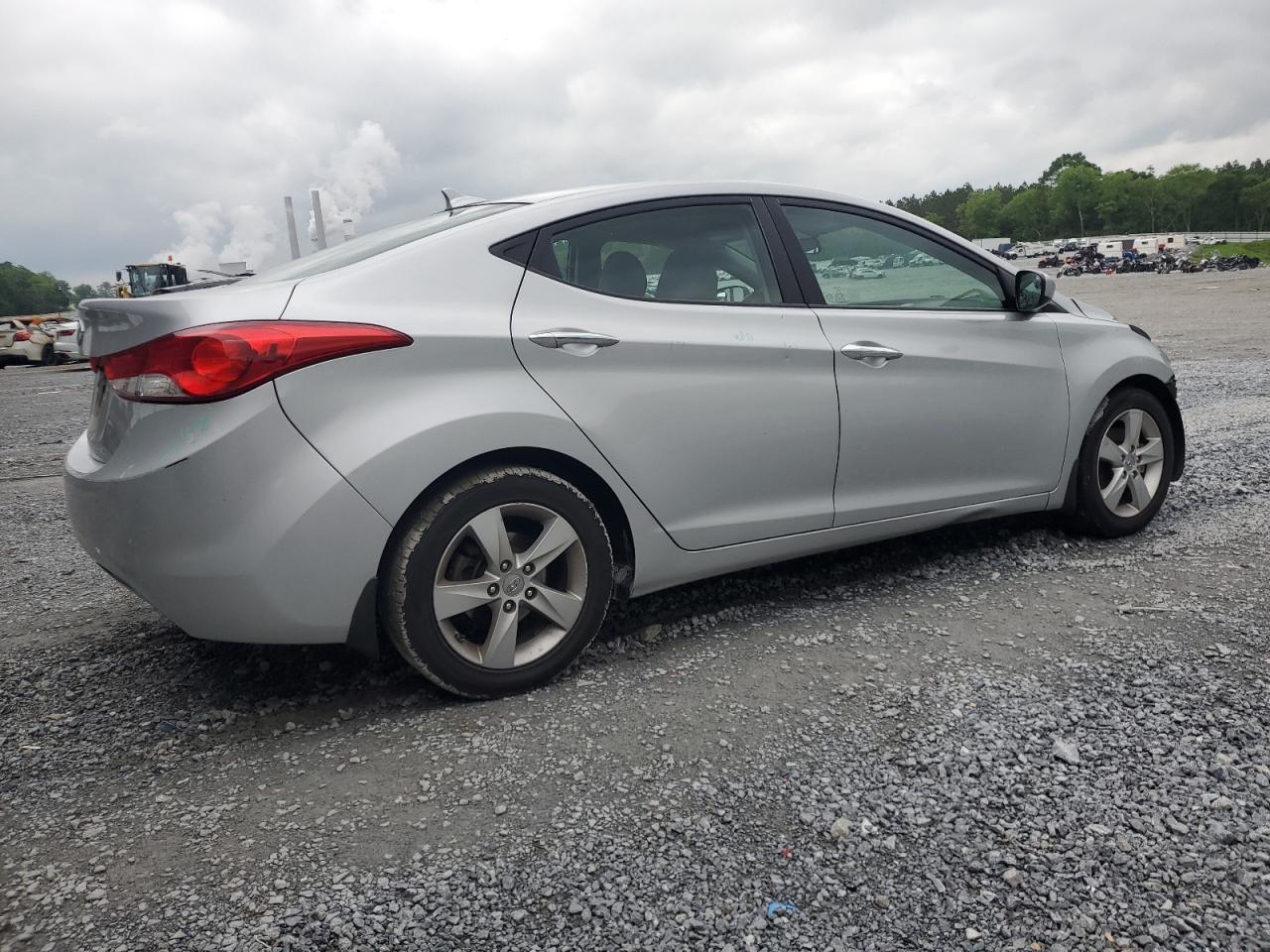 2013 Hyundai Elantra Gls vin: 5NPDH4AE0DH396984