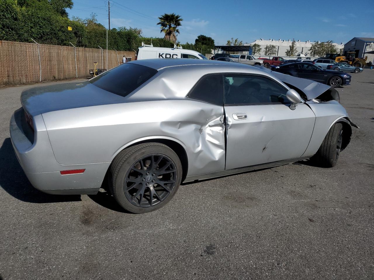 2B3CJ4DV6AH291772 2010 Dodge Challenger Se