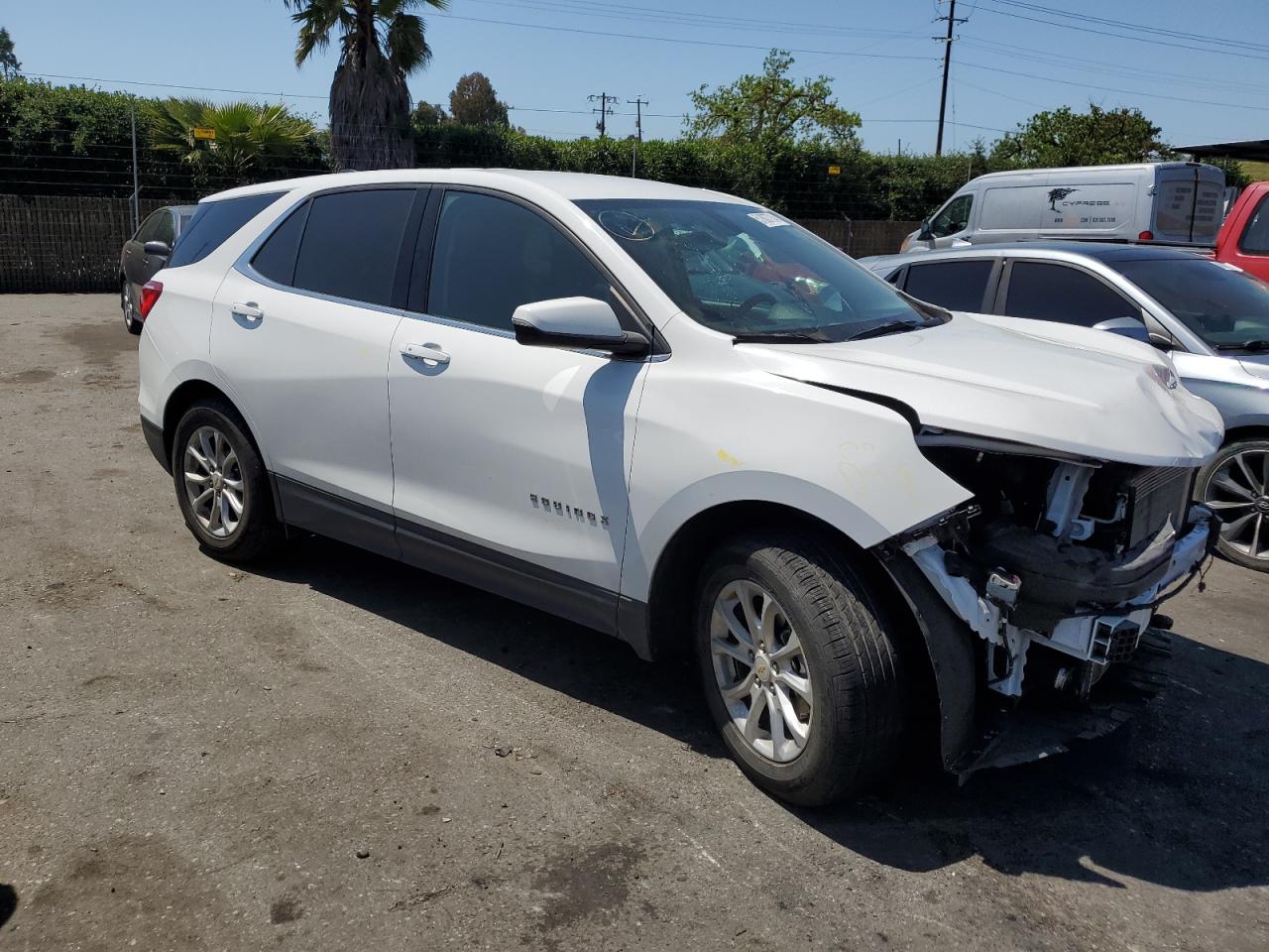 2GNAXUEV5K6284402 2019 Chevrolet Equinox Lt