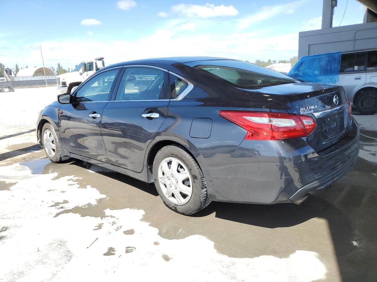 1N4AL3AP5HC491089 2017 Nissan Altima 2.5