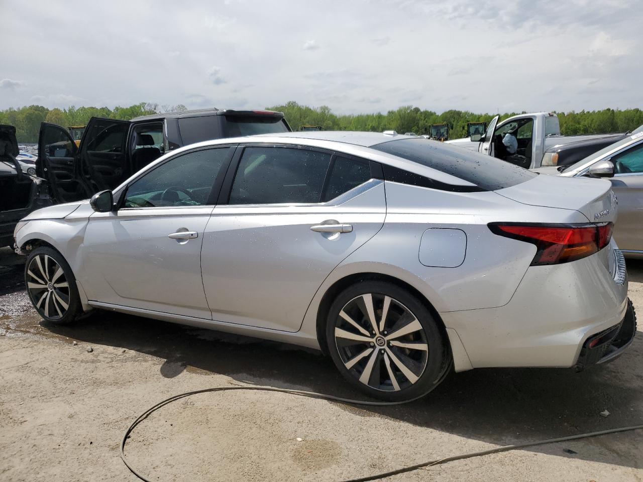 2019 Nissan Altima Sr vin: 1N4BL4CVXKC255373