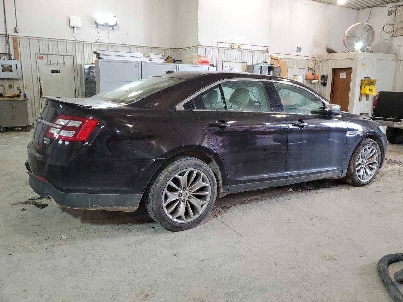 2013 Ford Taurus Limited vin: 1FAHP2J86DG161583