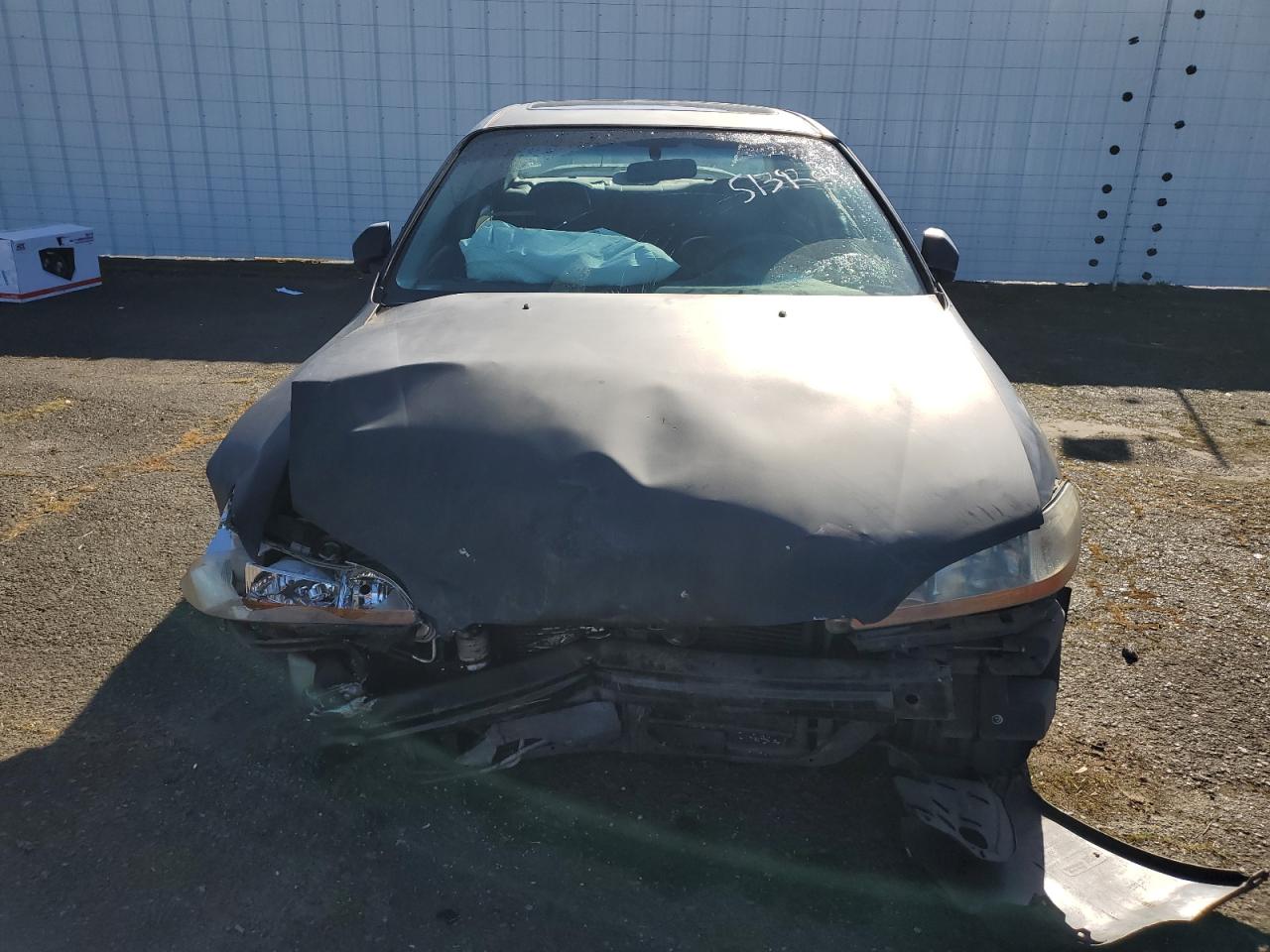 1HGCG1657YA051438 2000 Honda Accord Ex