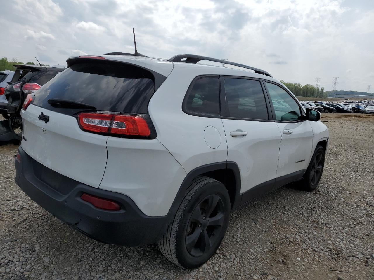 2018 Jeep Cherokee Limited vin: 1C4PJMDB8JD570854