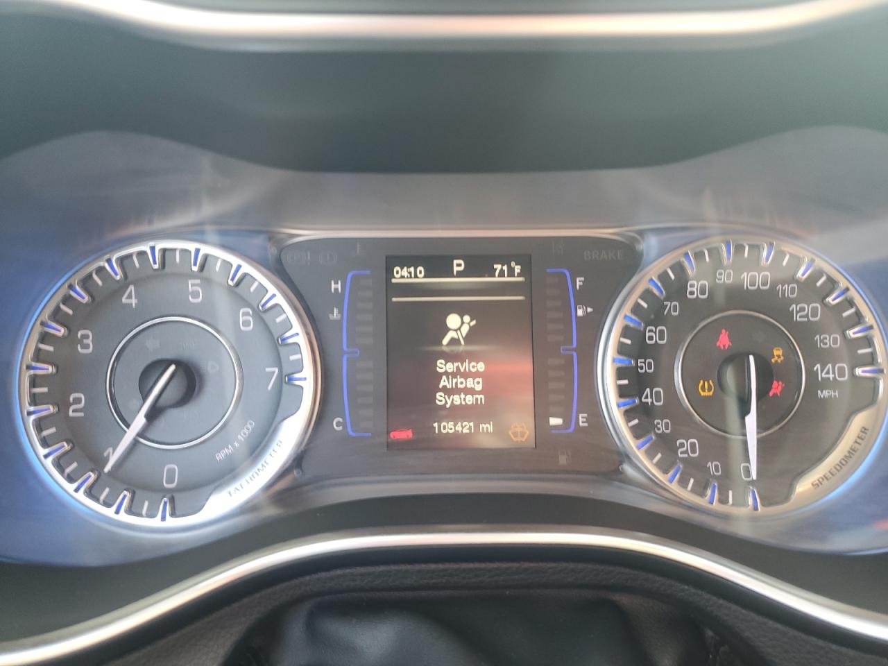 1C3CCCAB1FN661588 2015 Chrysler 200 Limited