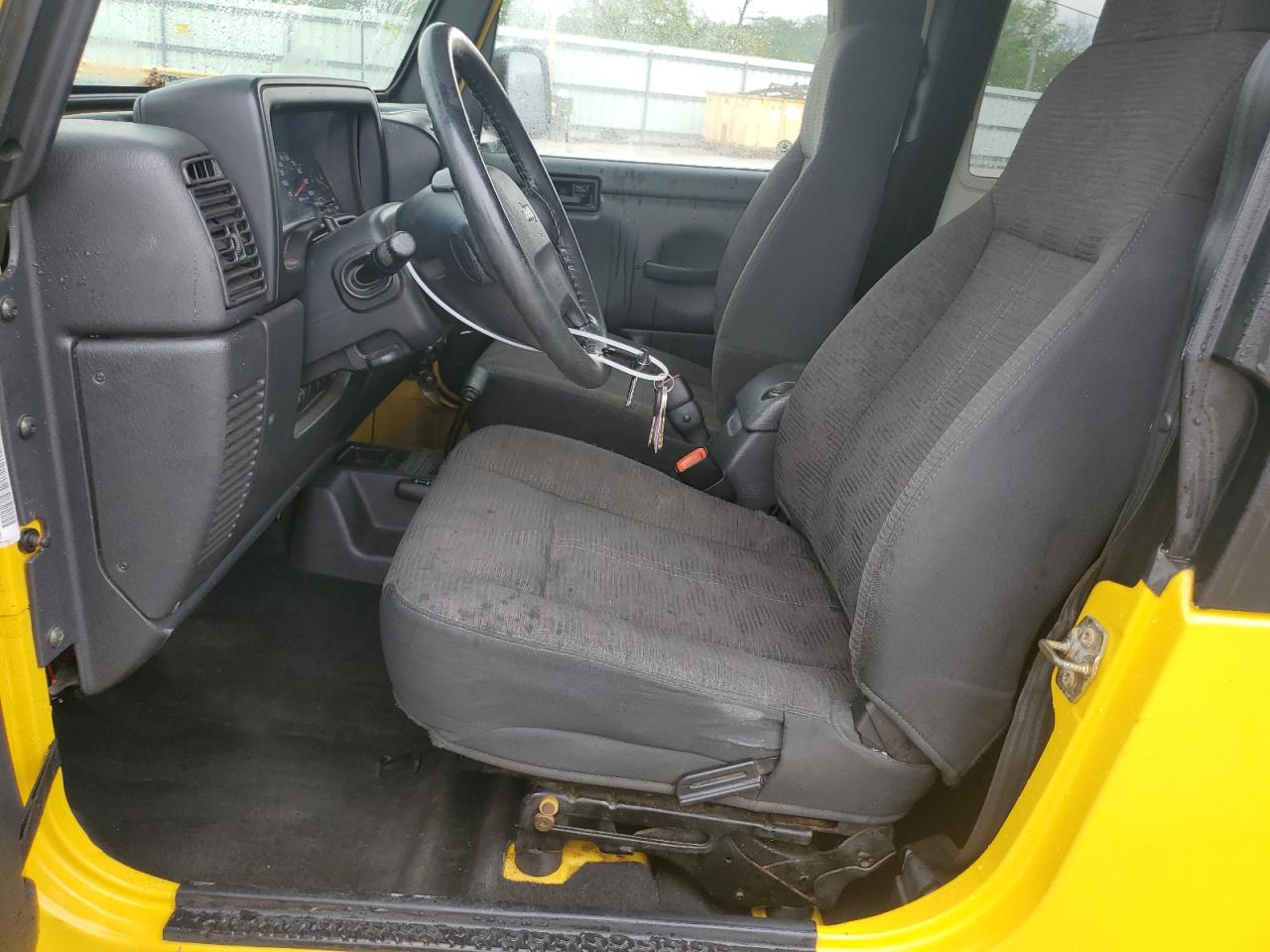 1J4FA49S94P767954 2004 Jeep Wrangler / Tj Sport