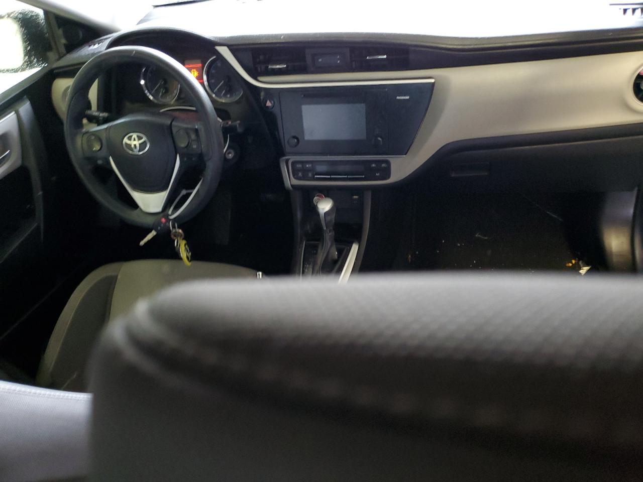 5YFBURHE7HP718132 2017 Toyota Corolla L