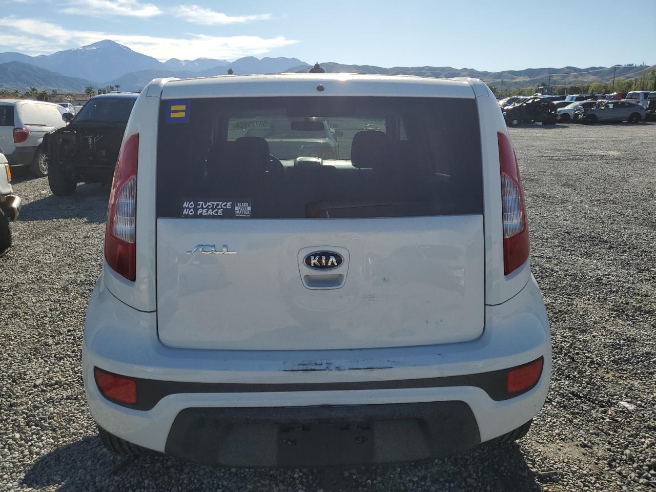 KNDJT2A67C7405732 2012 Kia Soul +