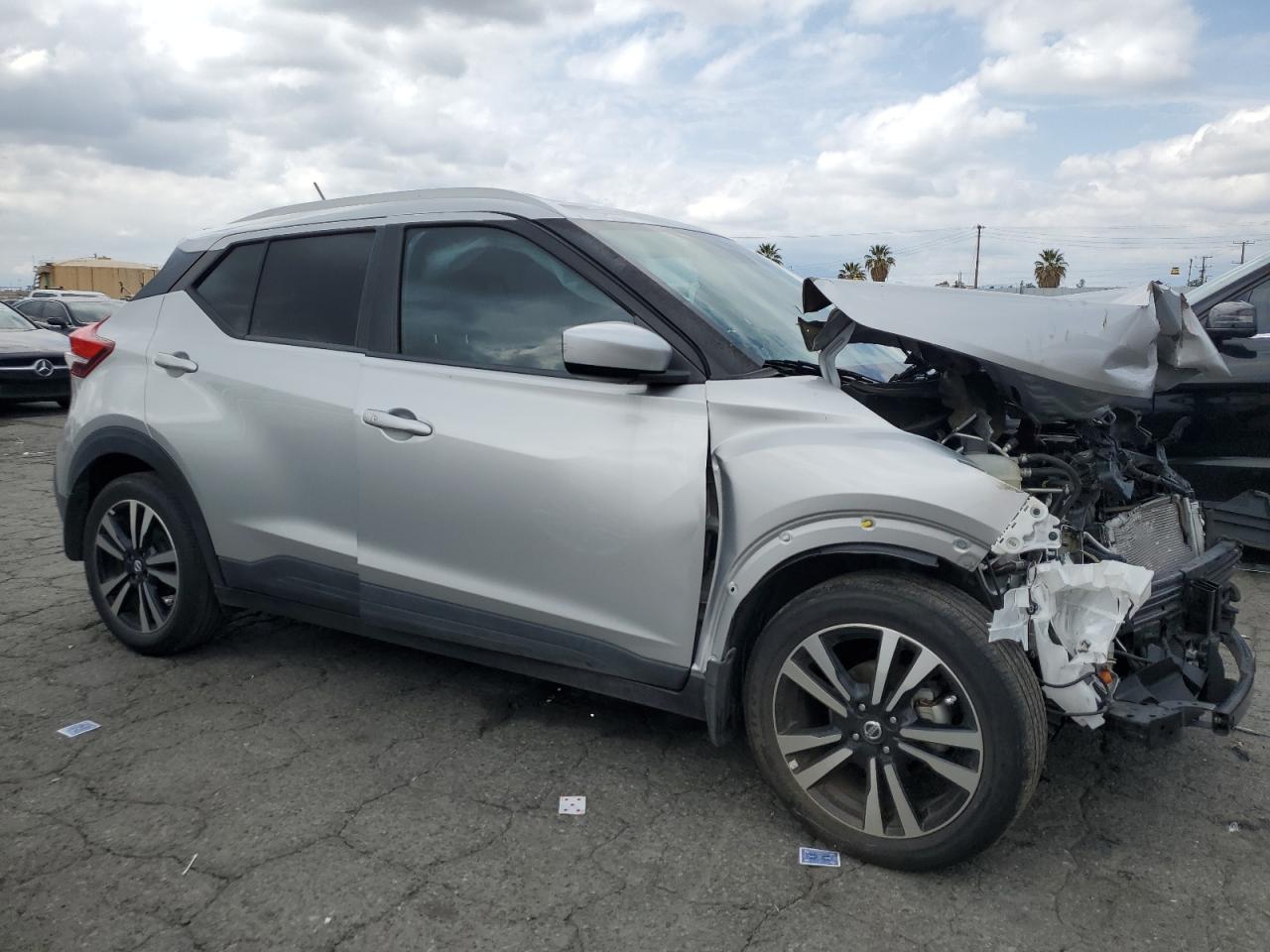 2020 Nissan Kicks Sv vin: 3N1CP5CV7LL534894