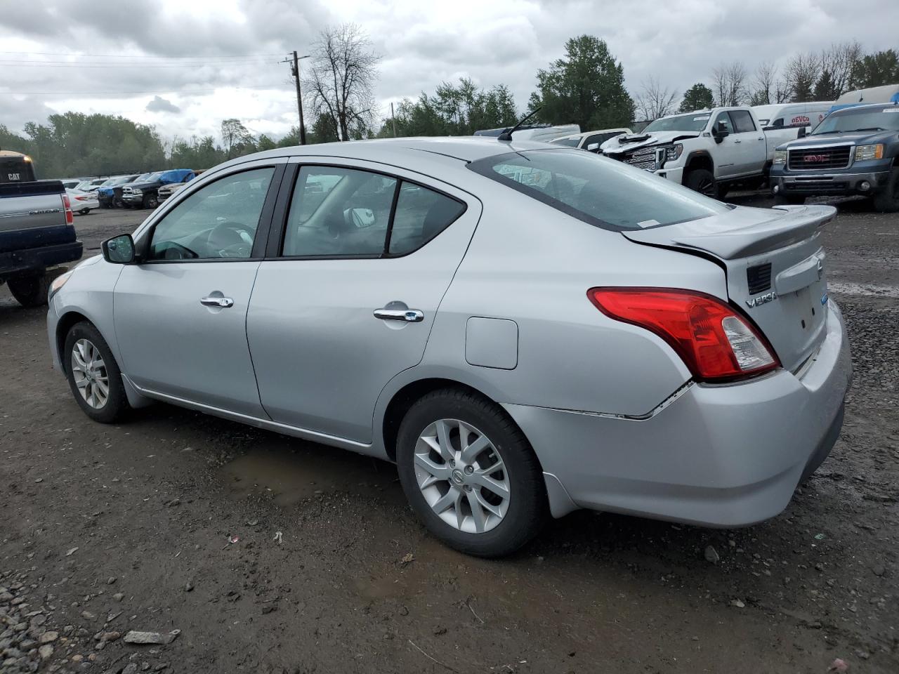 3N1CN7AP4FL895235 2015 Nissan Versa S