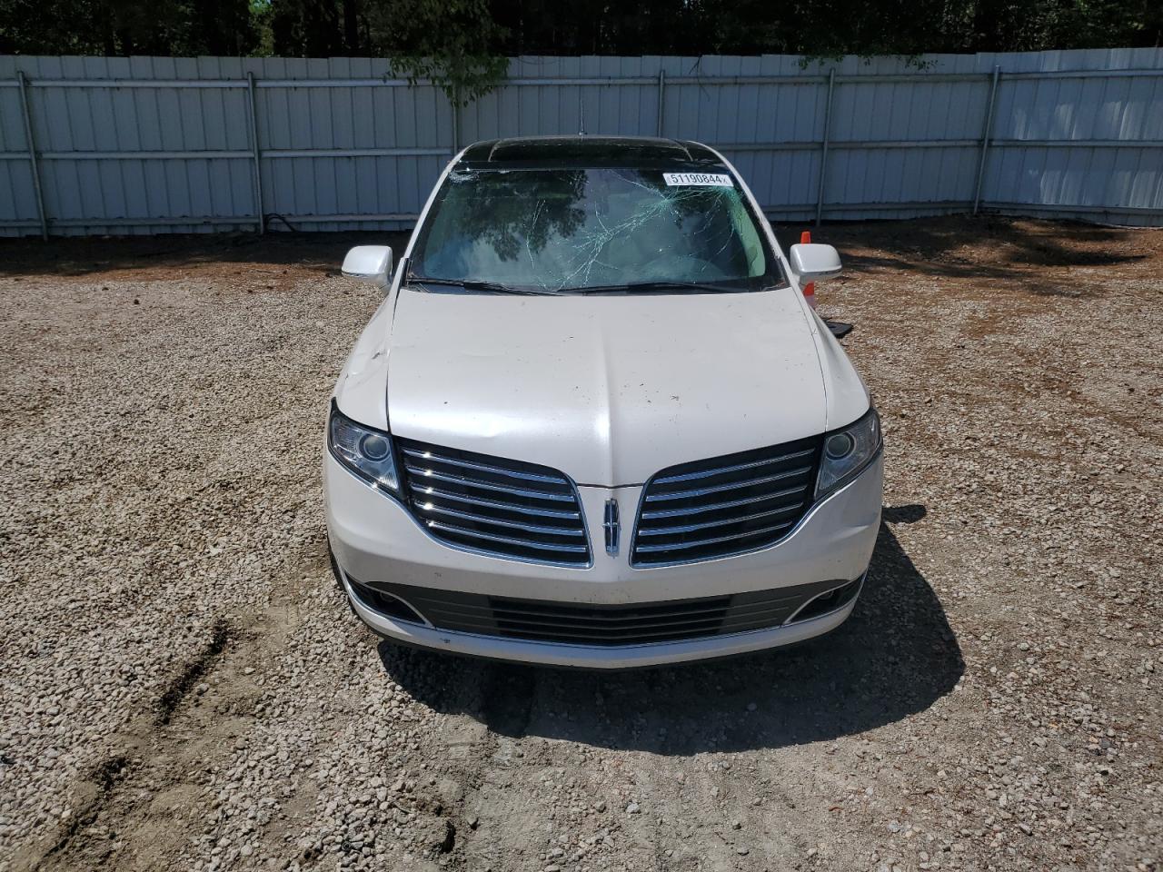 2LMHJ5AT8JBL01122 2018 Lincoln Mkt