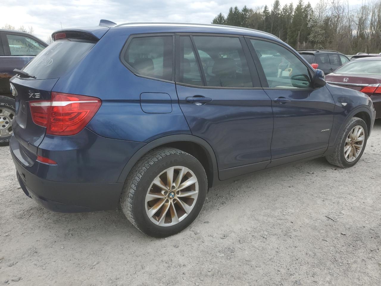 2014 BMW X3 xDrive28I vin: 5UXWX9C53E0D35845