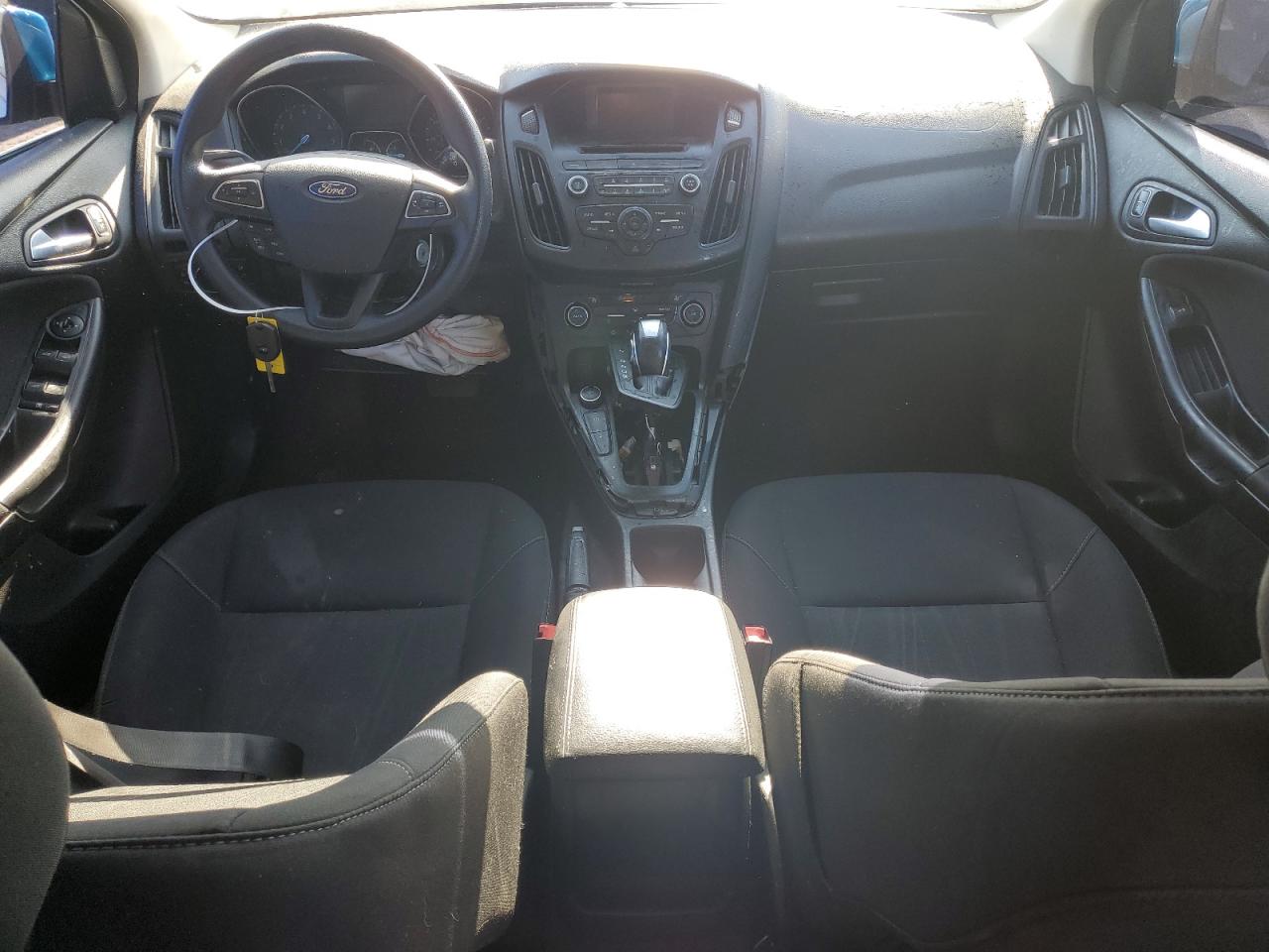 1FADP3FE7GL371821 2016 Ford Focus Se