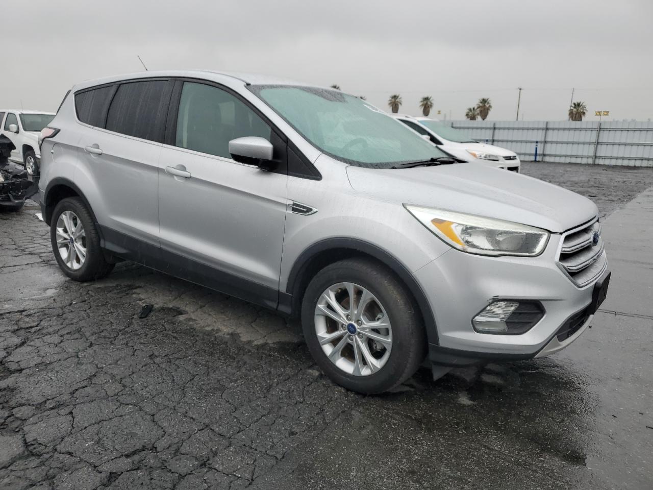 1FMCU0GD3HUC35065 2017 Ford Escape Se