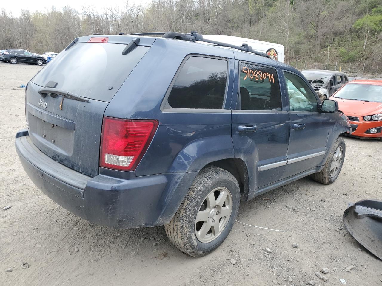 1J4PR4GK8AC124885 2010 Jeep Grand Cherokee Laredo