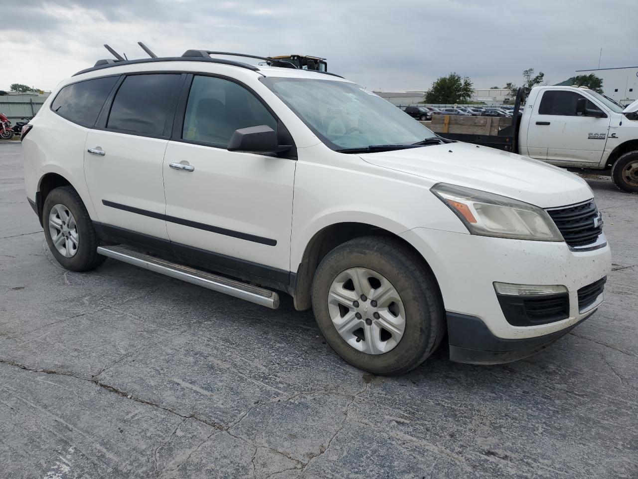 1GNKRFED6EJ185502 2014 Chevrolet Traverse Ls