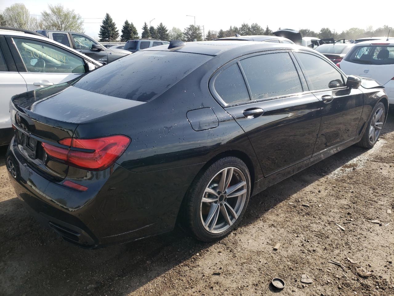 2018 BMW 750 Xi vin: WBA7F2C53JG423502