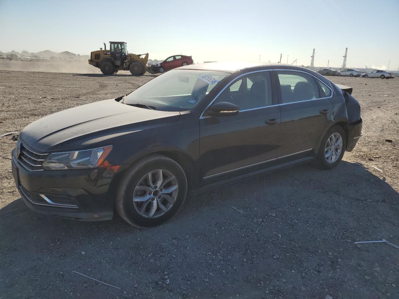 1VWAT7A32HC005673 2017 Volkswagen Passat S