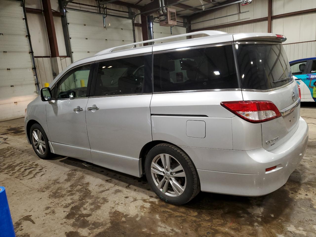 JN8AE2KPXB9011019 2011 Nissan Quest S