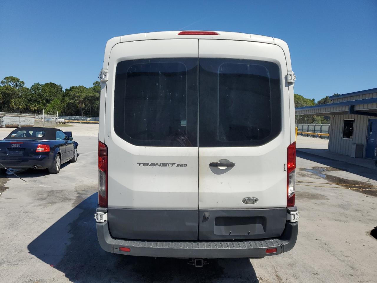 1FTNR1CM7FKA23594 2015 Ford Transit T-250