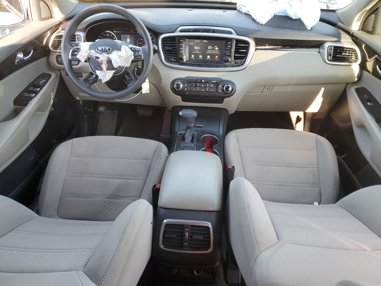 5XYPGDA33KG480591 2019 Kia Sorento L