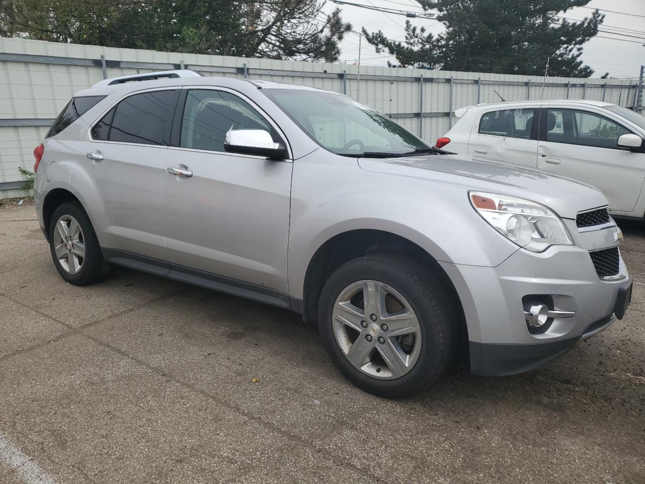 2GNFLDE36F6303125 2015 Chevrolet Equinox Ltz