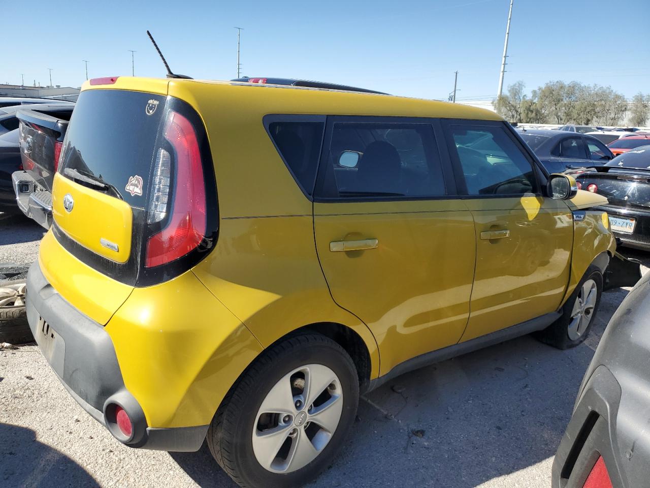 KNDJP3A51E7046981 2014 Kia Soul +