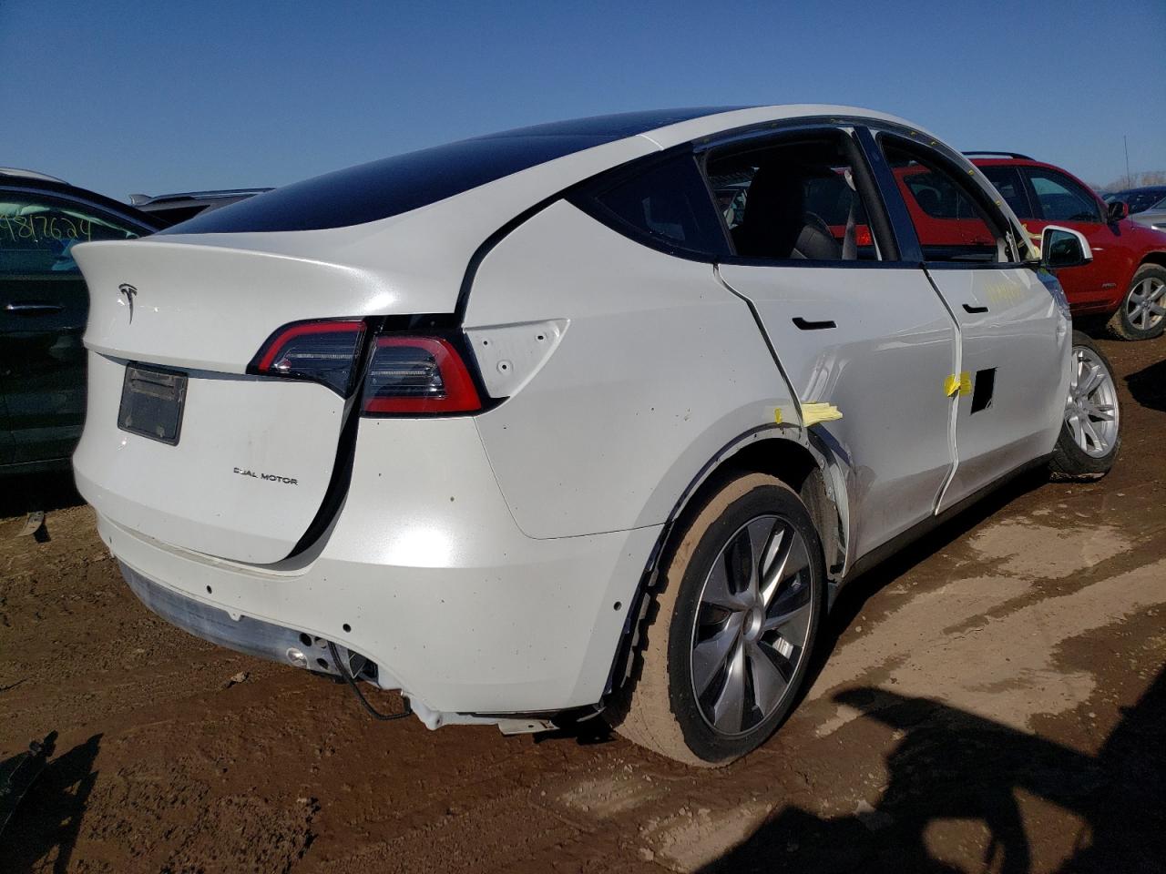 7SAYGDEE7NA010219 2022 Tesla Model Y