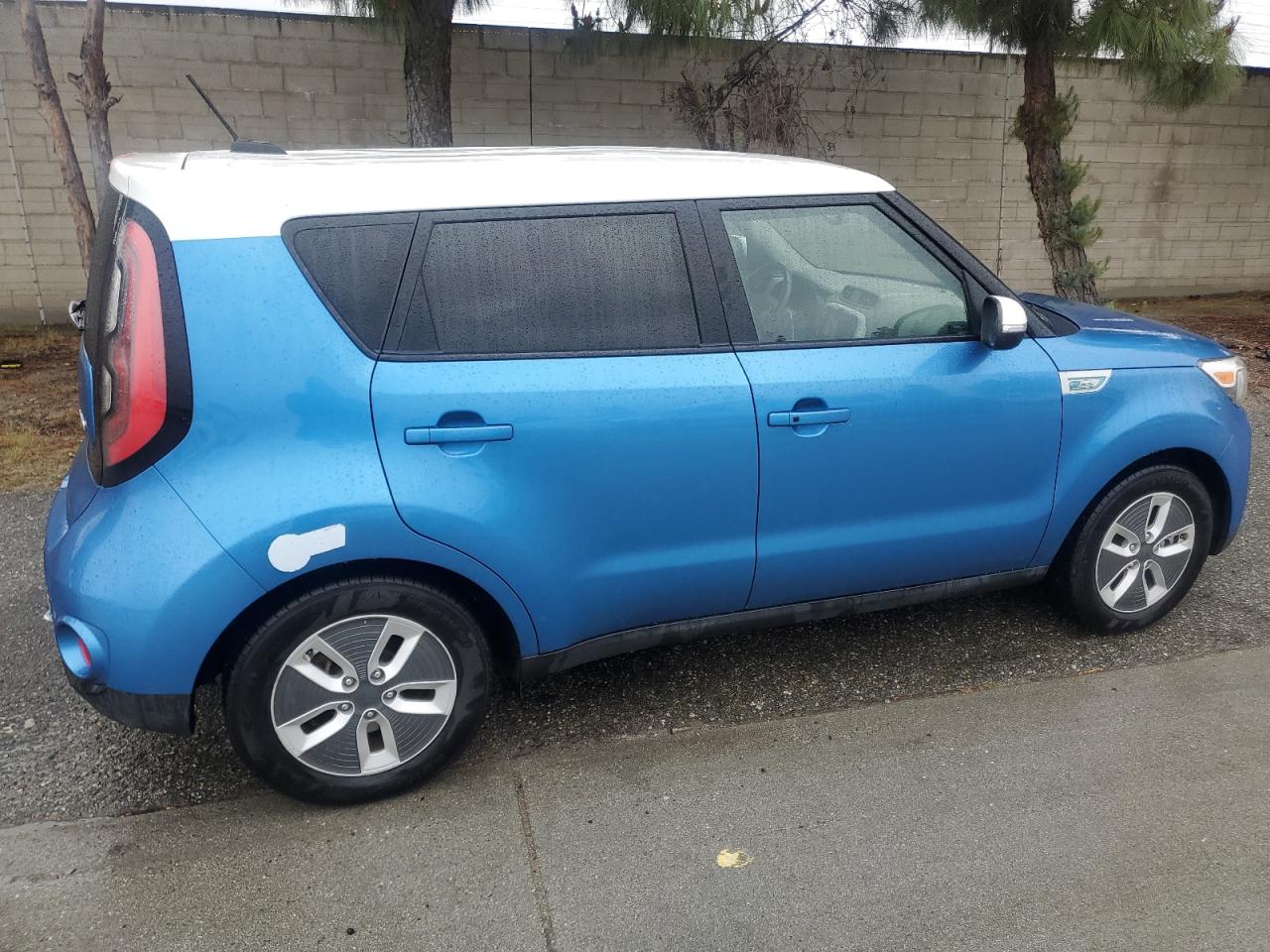 Lot #2853312782 2017 KIA SOUL EV +