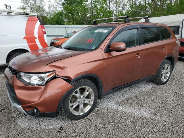 Lot #2522053736 2015 MITSUBISHI OUTLANDER salvage car