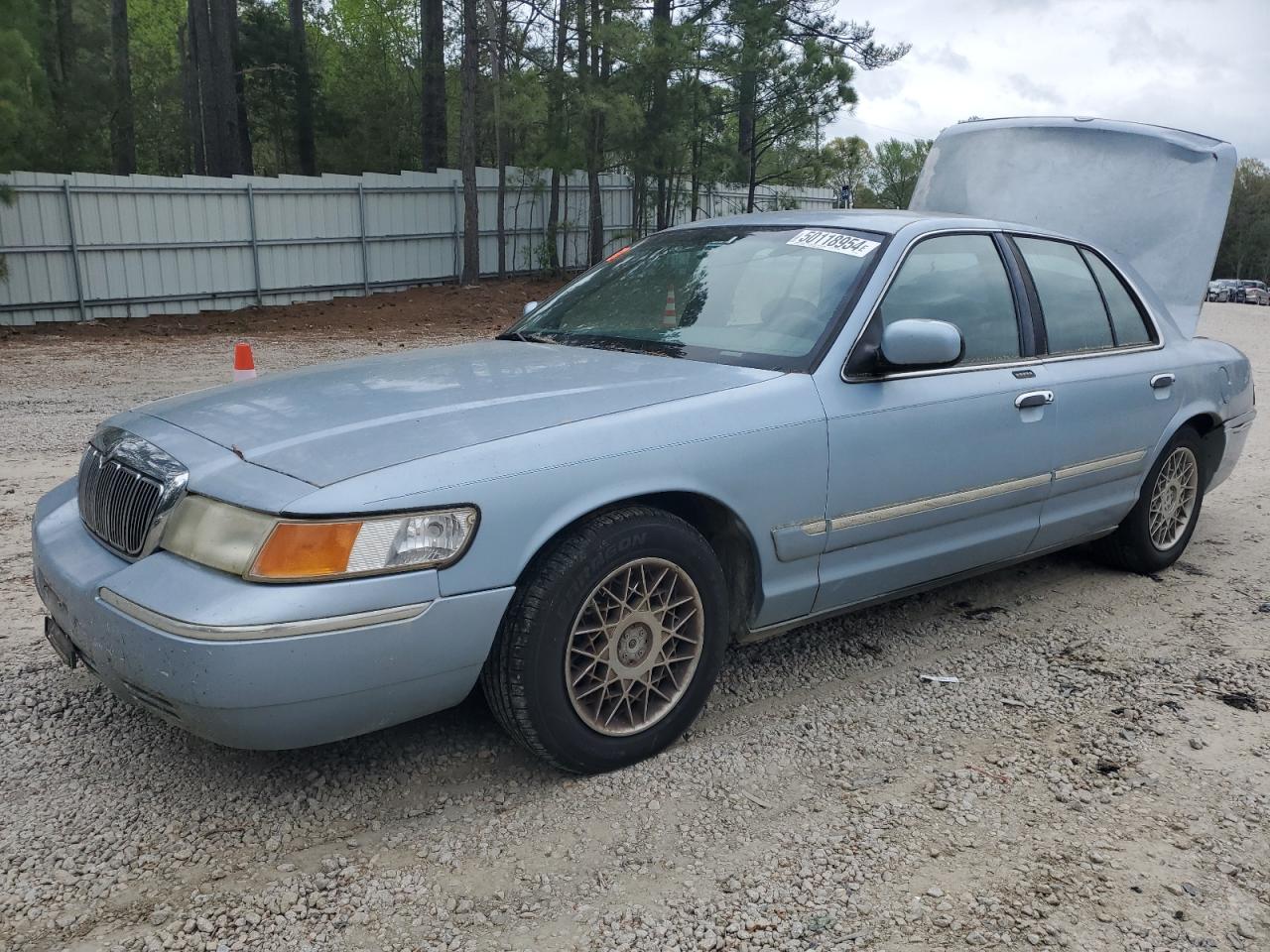 2MEFM74W3YX642469 2000 Mercury Grand Marquis Gs