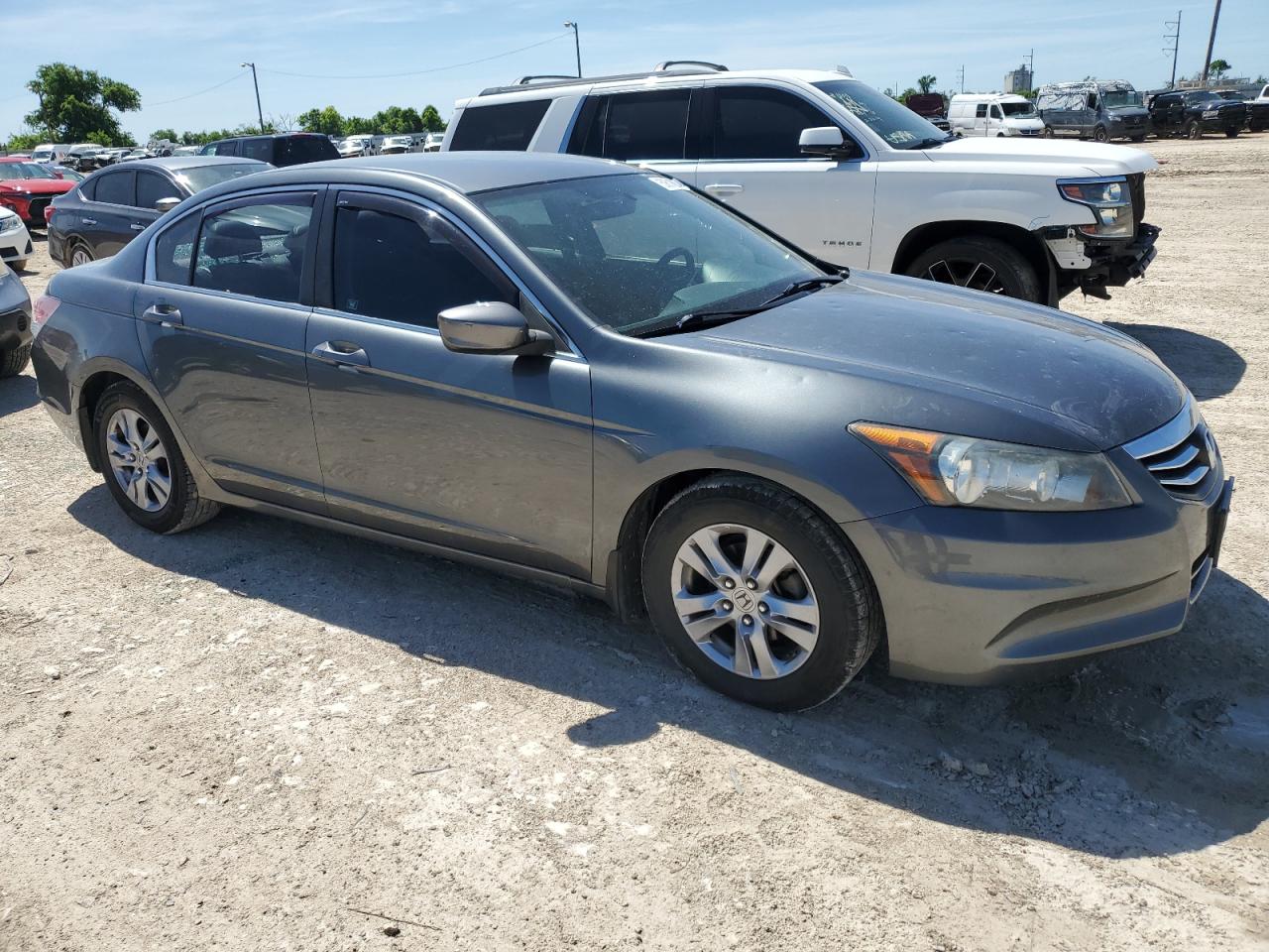 1HGCP2F68BA154146 2011 Honda Accord Se