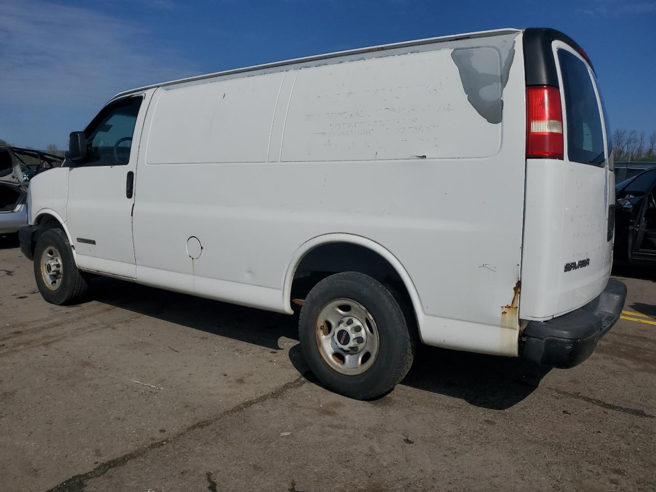 1GTGG25V551229382 2005 GMC Savana G2500