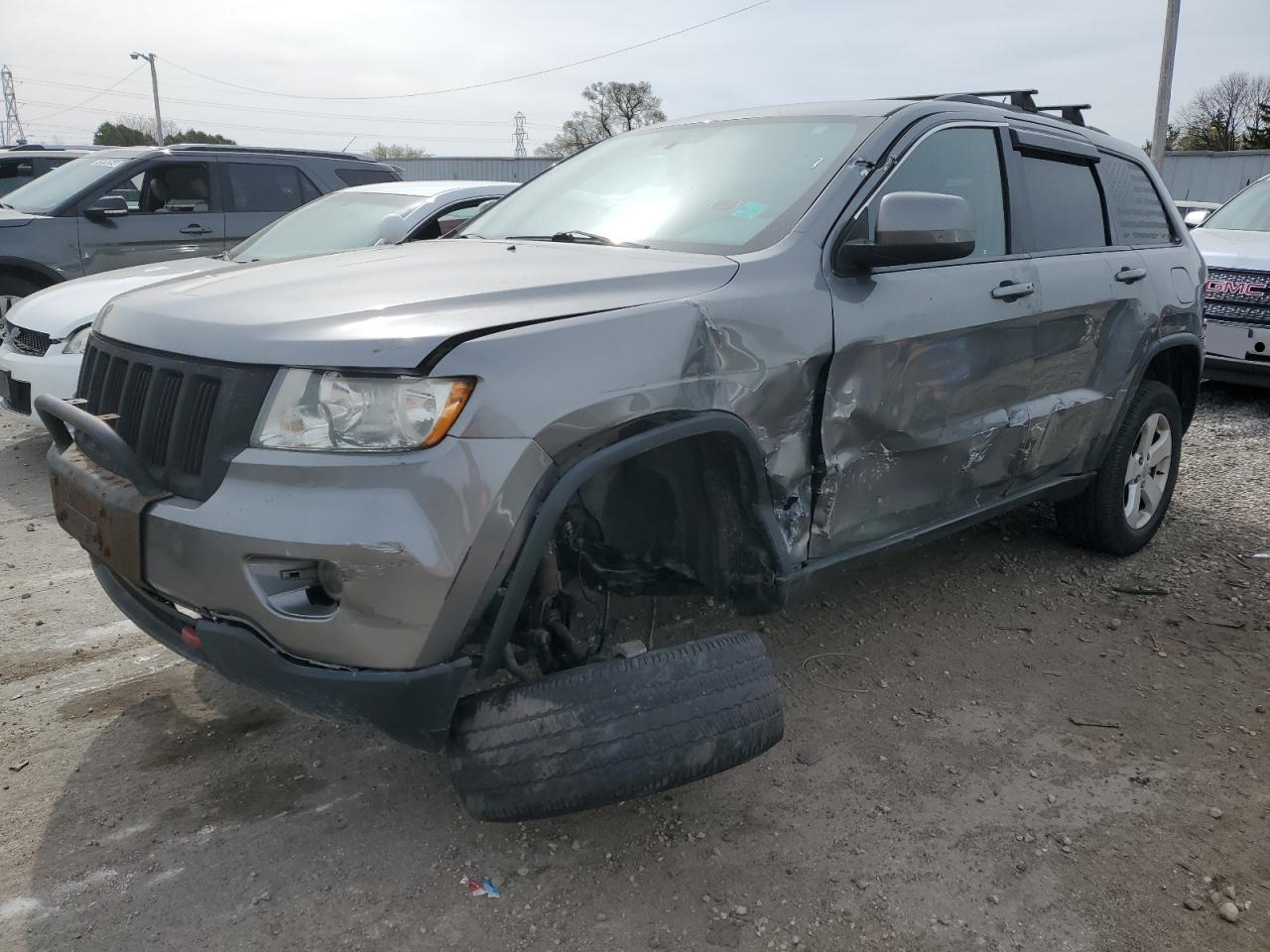 1C4RJFAG2CC268036 2012 Jeep Grand Cherokee Laredo