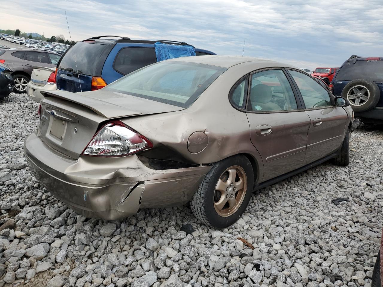 1FAFP53U14A206547 2004 Ford Taurus Se